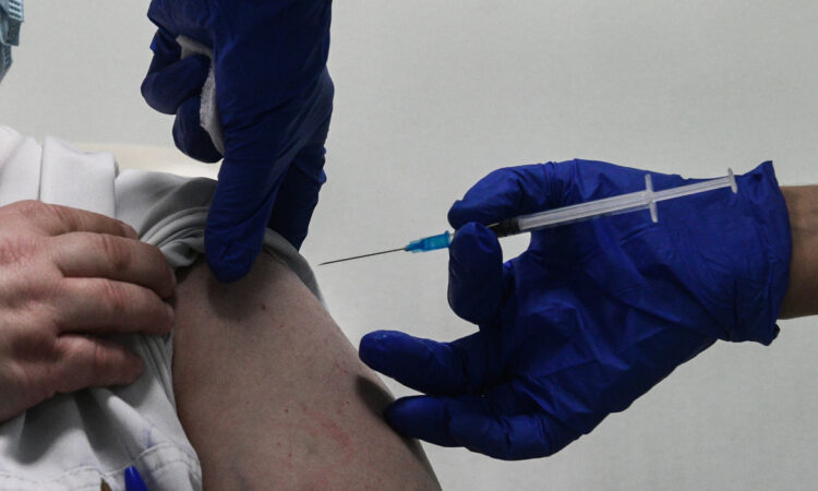 ΕΕ-Covid-19: 90 εκατομμύρια ενήλικοι Ευρωπαίοι έχουν εμβολιαστεί πλήρως