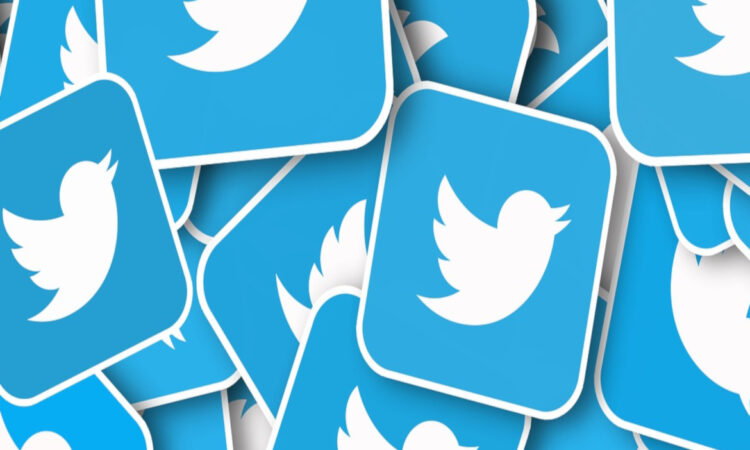 Το Twitter εγκαινίασε τη νέα συνδρομητική υπηρεσία του Blue που επιτρέπει στους χρήστες να διαγράφουν tweets
