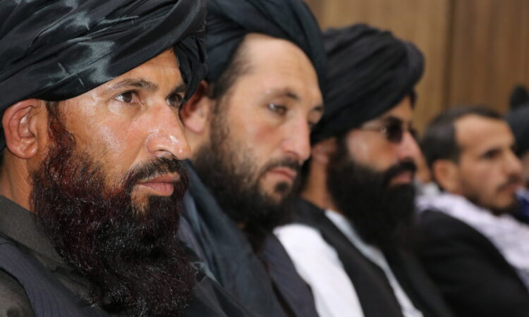 Ταλιμπάν: Πρόγραμμα βοήθειας και θέσεις εργασίας σε άνδρες