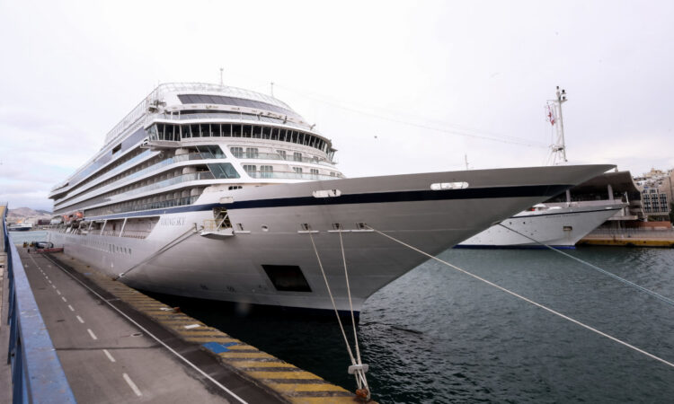 Περισσότερα από 700 κρουαζιερόπλοια, το 2022 στο λιμάνι του Πειραιά